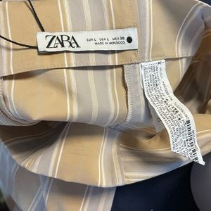 Spring ready!light weight 85% cotton 15% polyester striped tan gray and white